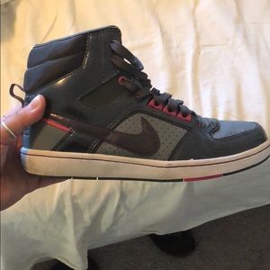 Nike Delta Force High Lite Metallic